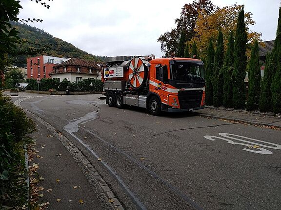 Bild1.jpg  