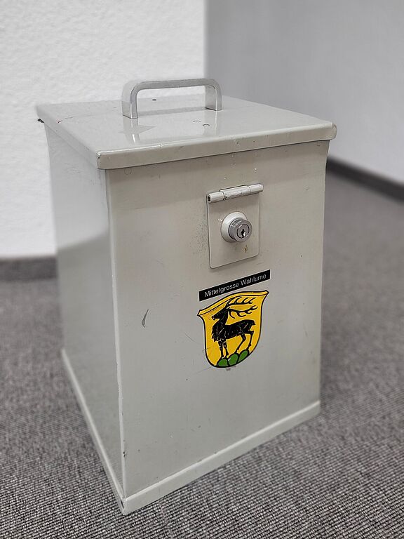 Wahlurne.jpg  